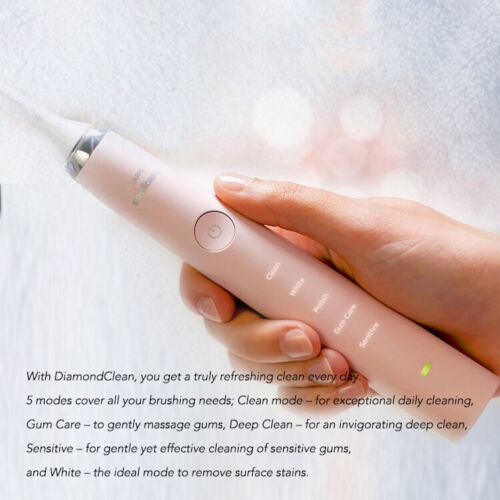 Philips One Rechargeable Toothbrush by Sonicare gently polishes